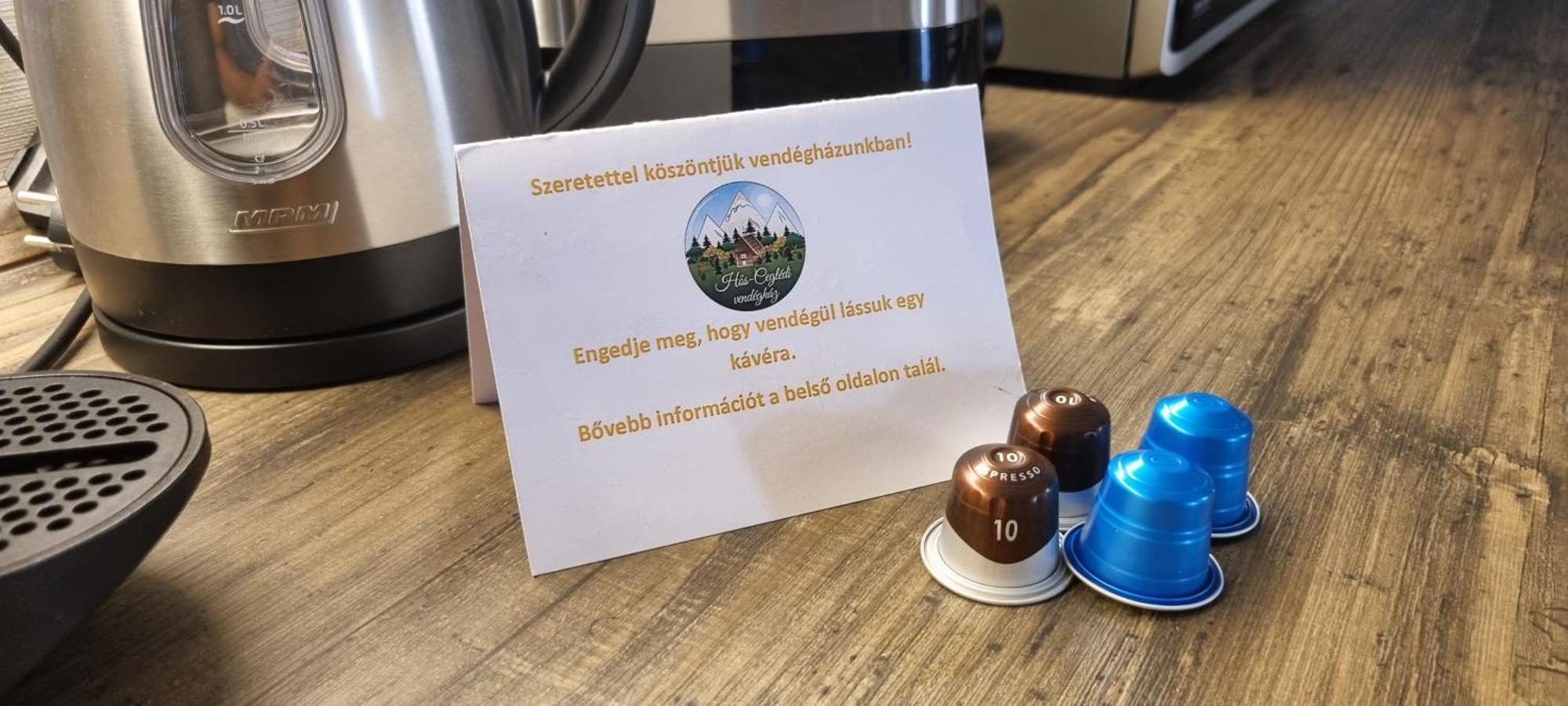 Hos-Cegledi Vendeghaz Miskolc -Oenallo Otthon, Mely Csak Az Oenoeke Dış mekan fotoğraf
