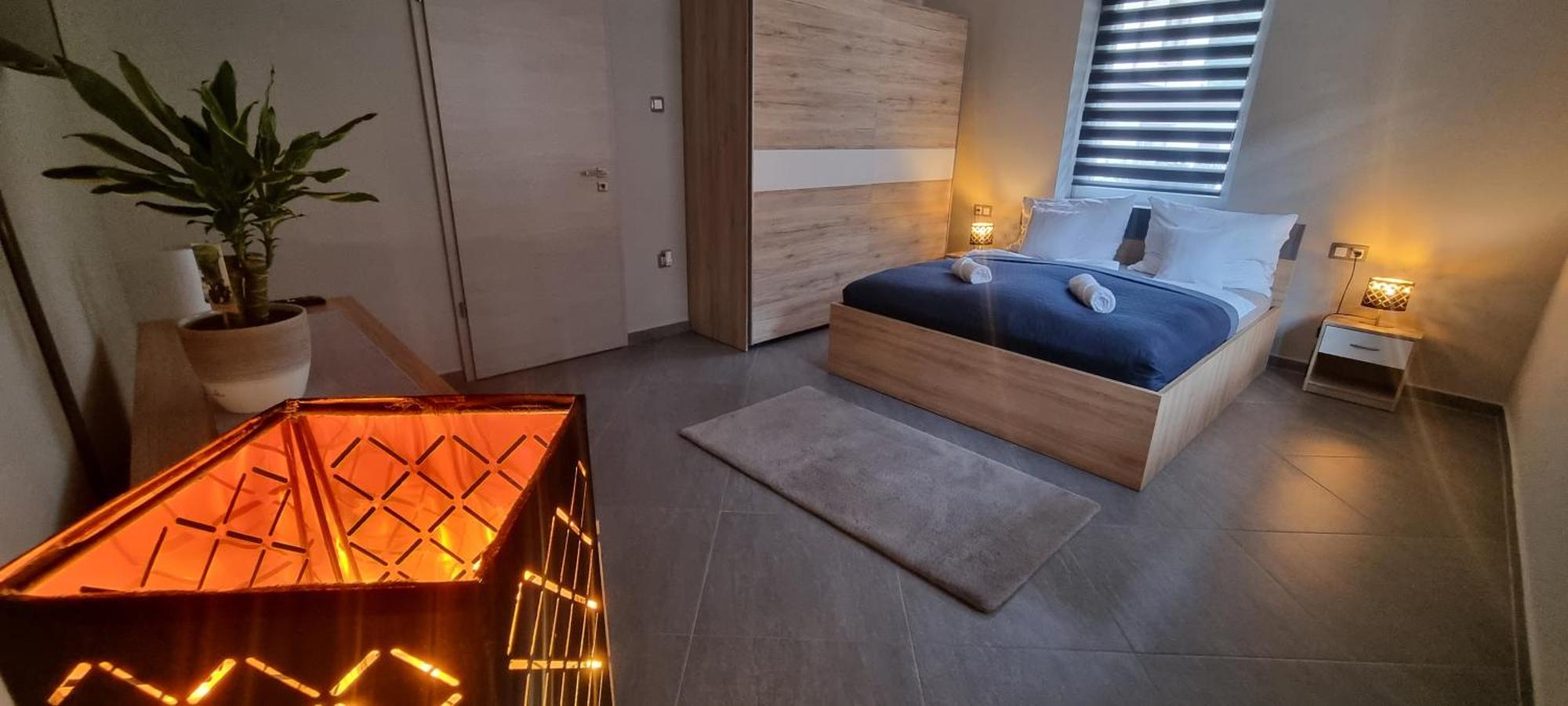Hos-Cegledi Vendeghaz Miskolc -Oenallo Otthon, Mely Csak Az Oenoeke Dış mekan fotoğraf