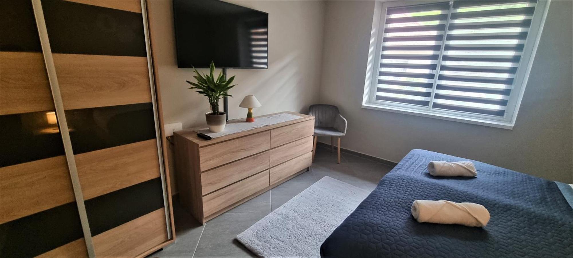 Hos-Cegledi Vendeghaz Miskolc -Oenallo Otthon, Mely Csak Az Oenoeke Dış mekan fotoğraf